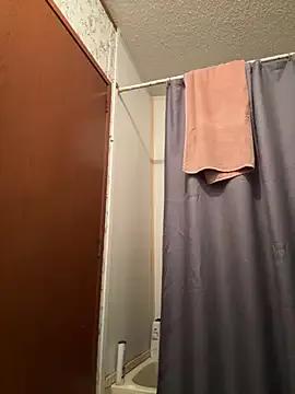 SexyHoneyRedd from StripChat is Freechat