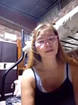 SexyHottMom from StripChat is Freechat