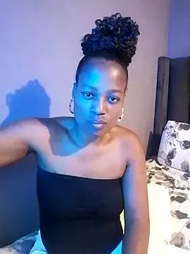sexylira from StripChat is Freechat