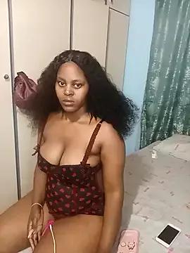 Sexypeaches from StripChat is Freechat