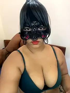 Sexysilva24 from StripChat is Freechat