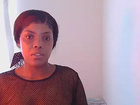 SexyYolla from StripChat is Freechat
