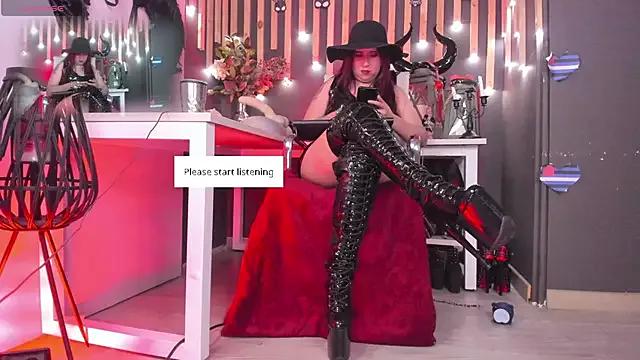 shaaroon_gold from StripChat