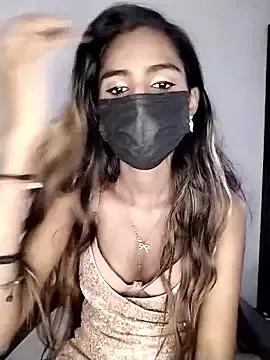 Shanayakhannnna webcams show profile image 