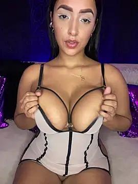 Explore our live girls sluts from our Custom and Multi clubs and checkout exclusive access to highly interactive content, such as shape, hair, titties, pussy type and many more.