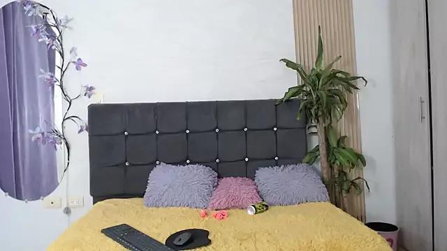 sharon_ivanna12 from StripChat is Freechat