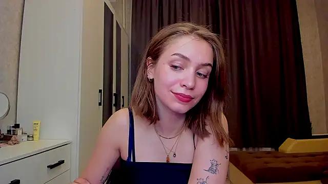 Explore our live girls sluts from our Custom and Multi clubs and checkout exclusive access to highly interactive content, such as shape, hair, titties, pussy type and many more.