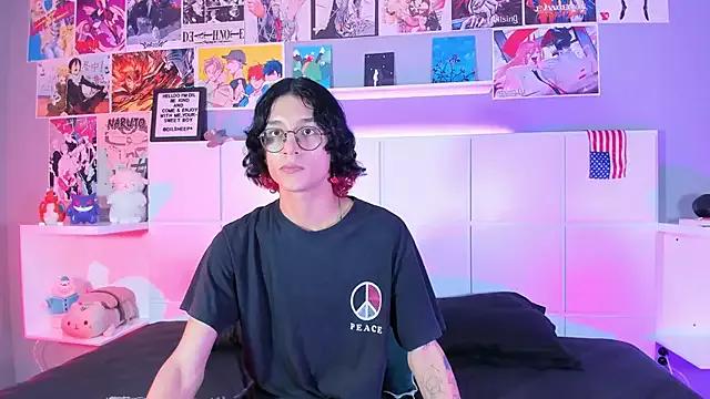 SheepyBoyx from StripChat