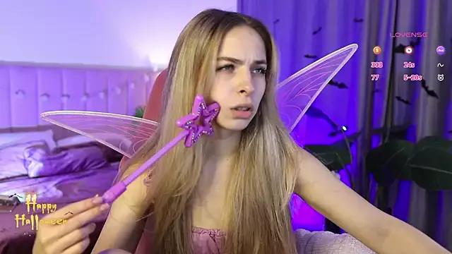 ShinyBarbie from StripChat is Freechat