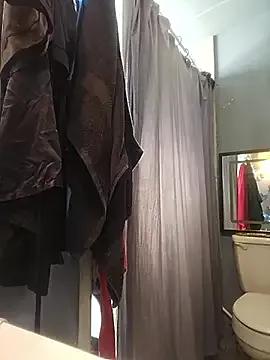 ShysluutGia from StripChat
