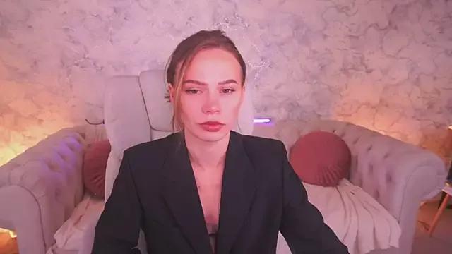 ShyySiren from StripChat