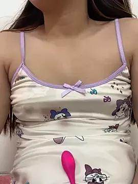 SiennaQueen18 from StripChat is Freechat