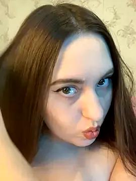 SiennBunny from StripChat is Freechat
