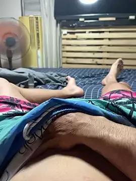 SilentMuscleXXX on StripChat
