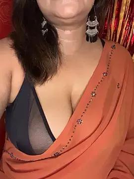 Sillysilk from StripChat