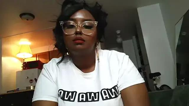 SiminFox from StripChat