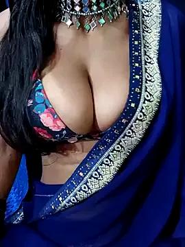 Photos of simran_hotmom from StripChat is Freechat