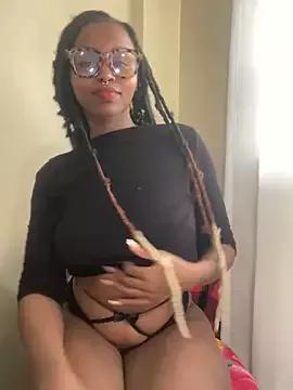 SinfulMirage from StripChat is Freechat