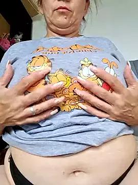 SinisterBabe from StripChat is Freechat