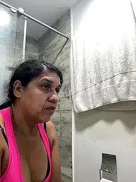 siri_duque from StripChat