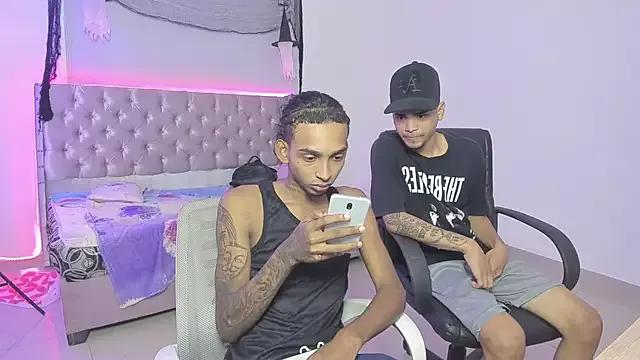 skinny_tatto01 from StripChat is Freechat