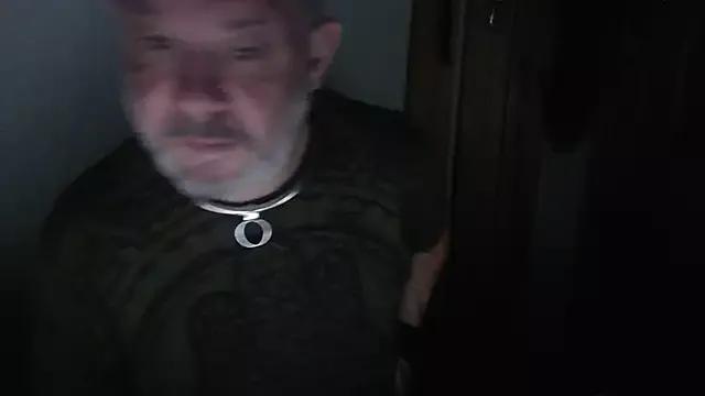 sklave-von-herrin-andrea from StripChat is Freechat