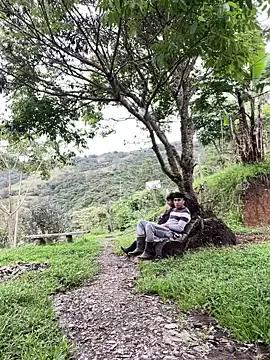 Sky-wolves webcams show profile image 