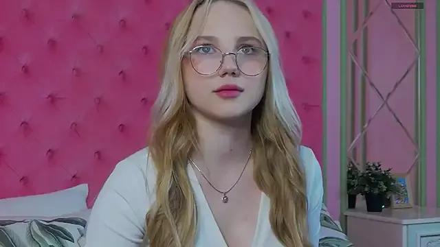 Photos of Sky_Cutie from StripChat is Private