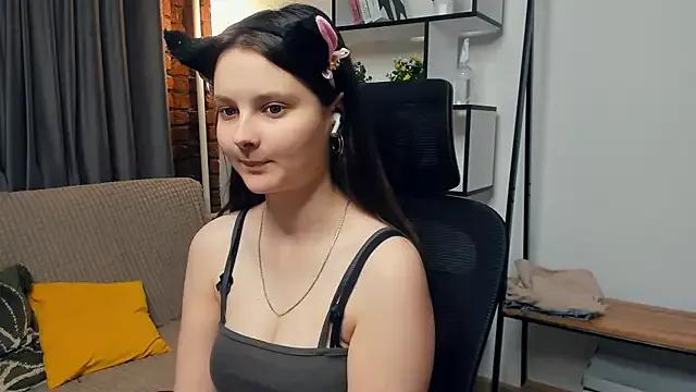 Explore our live girls sluts from our Custom and Multi clubs and checkout exclusive access to highly interactive content, such as shape, hair, titties, pussy type and many more.