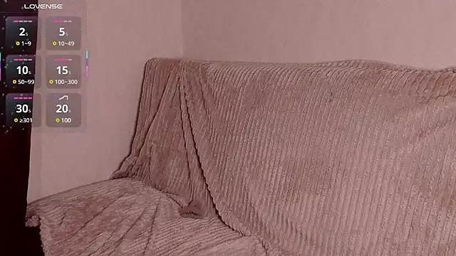 sleeeep_y from StripChat