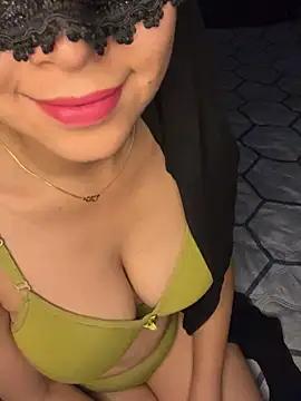 slust64 from StripChat