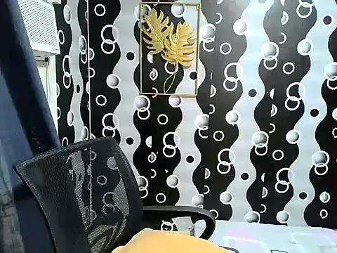 sluttybarbie_chai from StripChat is Freechat