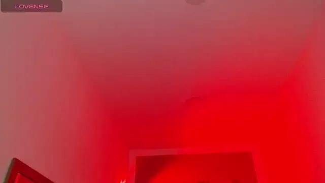 soffiaha_lor from StripChat