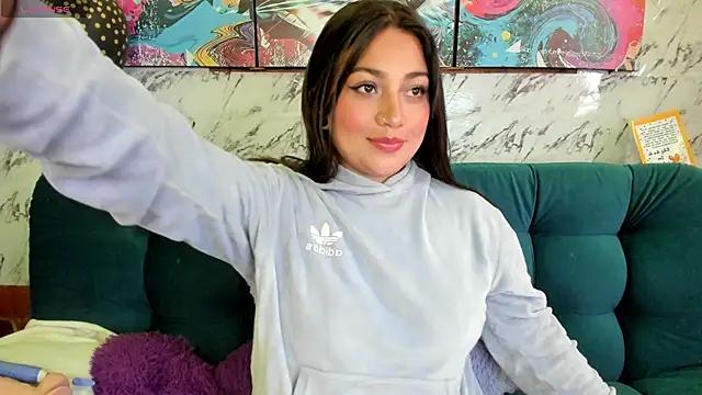 sofiaalopez2 from StripChat is Freechat
