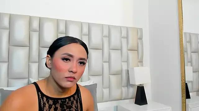 SofiaJamess from StripChat is Freechat