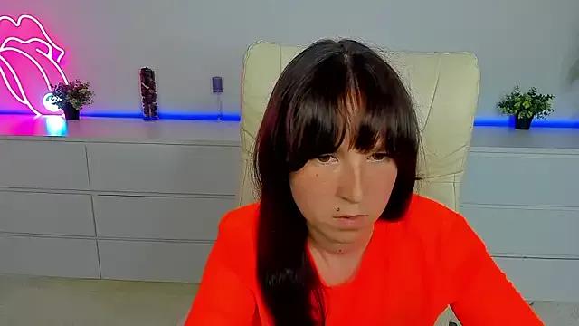 Explore our live girls sluts from our Custom and Multi clubs and checkout exclusive access to highly interactive content, such as shape, hair, titties, pussy type and many more.