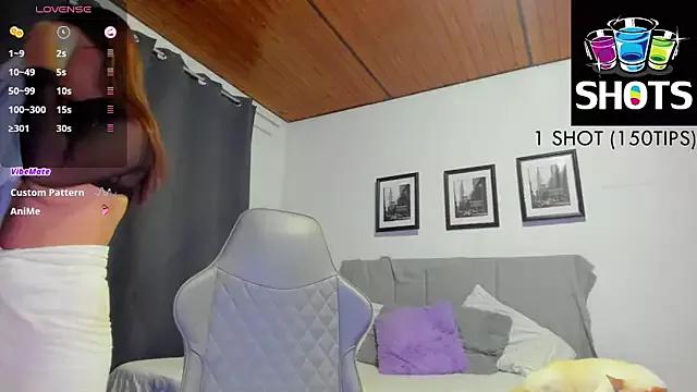 Explore our live girls sluts from our Custom and Multi clubs and checkout exclusive access to highly interactive content, such as shape, hair, titties, pussy type and many more.