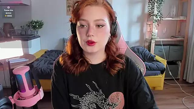 Sofy_Benson from StripChat is Freechat