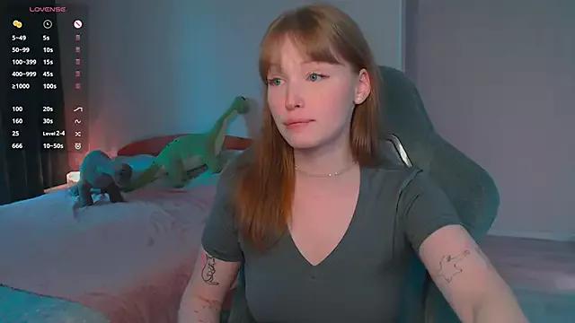 Explore our live girls sluts from our Custom and Multi clubs and checkout exclusive access to highly interactive content, such as shape, hair, titties, pussy type and many more.