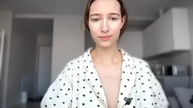 Explore our live girls sluts from our Custom and Multi clubs and checkout exclusive access to highly interactive content, such as shape, hair, titties, pussy type and many more.
