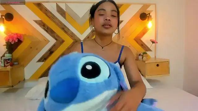 SoleneFontaine from StripChat is Freechat
