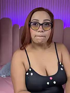 Explore our live girls sluts from our Custom and Multi clubs and checkout exclusive access to highly interactive content, such as shape, hair, titties, pussy type and many more.