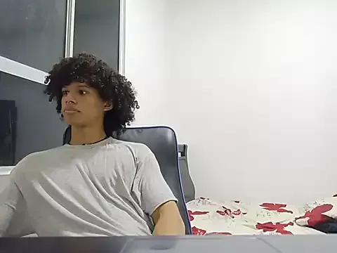 SoloRizo from StripChat