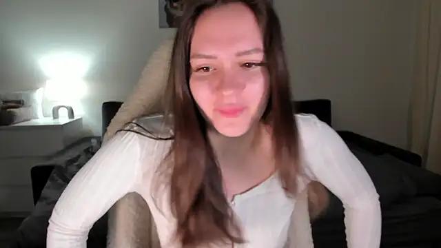 Explore our live girls sluts from our Custom and Multi clubs and checkout exclusive access to highly interactive content, such as shape, hair, titties, pussy type and many more.