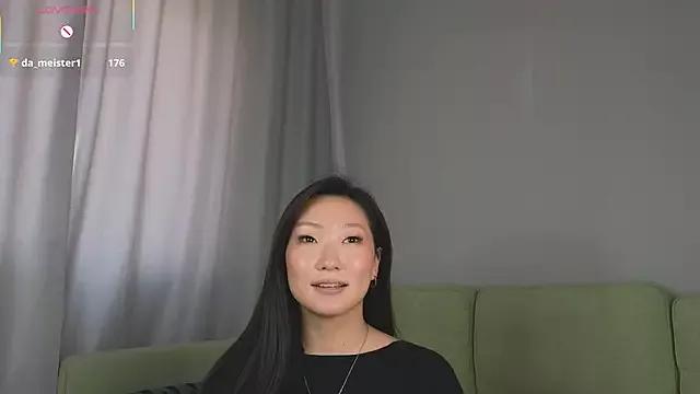 SooCutie from StripChat