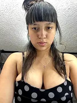 Sophi_Kalifa from StripChat is Freechat