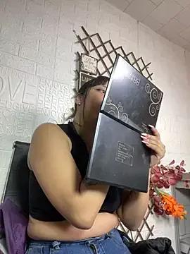Sophi_Kalifa from StripChat is Freechat