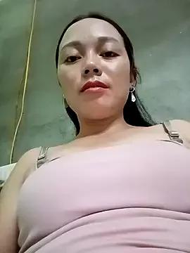 Sophia-pusy from StripChat is Freechat