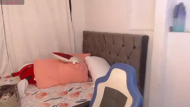sophia_davis_1 from StripChat is Freechat