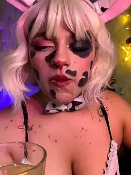 Sophia_Weest99 from StripChat is Freechat